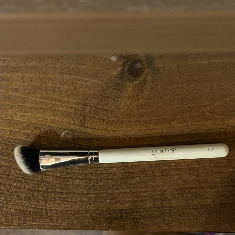 Colourpop small angled brush.